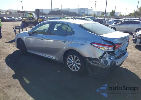 2018 Toyota Camry Le from USA, damaged, VIN JTNB11HK2J3047057